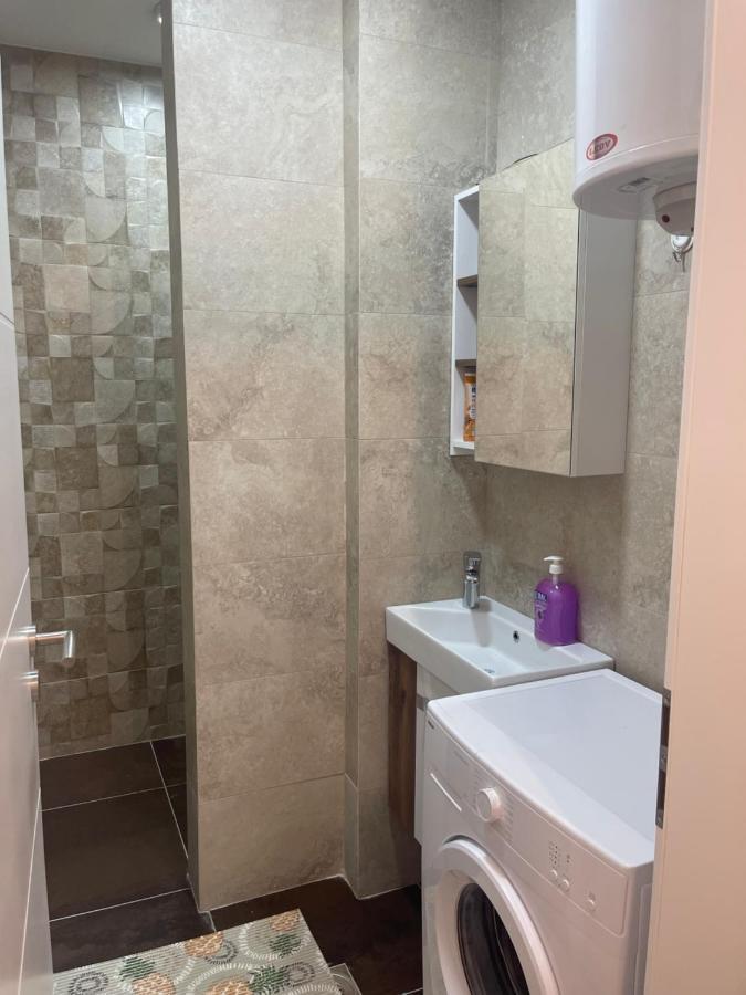 Daf Apartaments 普里什蒂纳 外观 照片